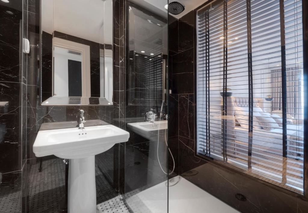 Отель Vivid Blue Serenity Resort Свети-Стефан-50