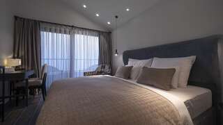 Отель Vivid Blue Serenity Resort Свети-Стефан Улучшенный номер с балконом и видом на море-4