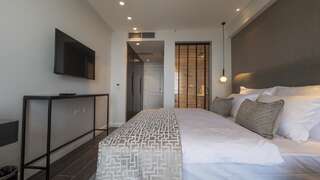 Отель Vivid Blue Serenity Resort Свети-Стефан Улучшенный номер с балконом и видом на море-14